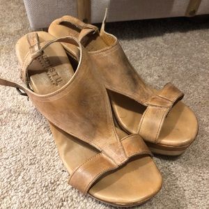 Bed Stu Wedges